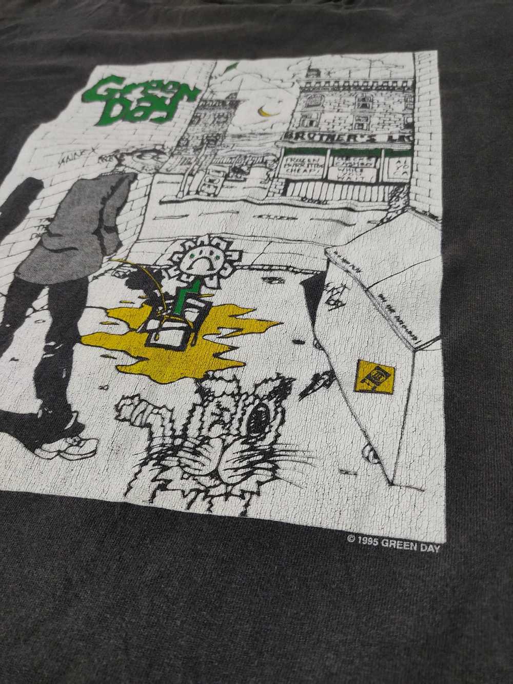 Rockatee Green Day Kerplunk Shirt