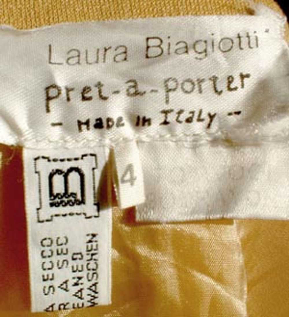 Laura Biagiotti Italian knit suit - image 7