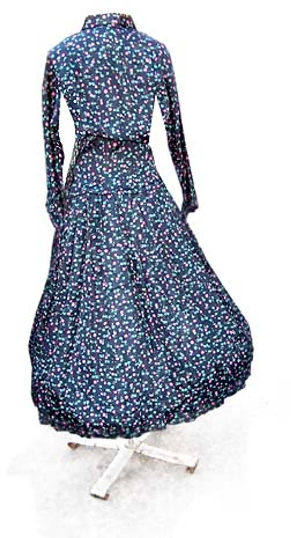 Drop-waist floral dress - image 4