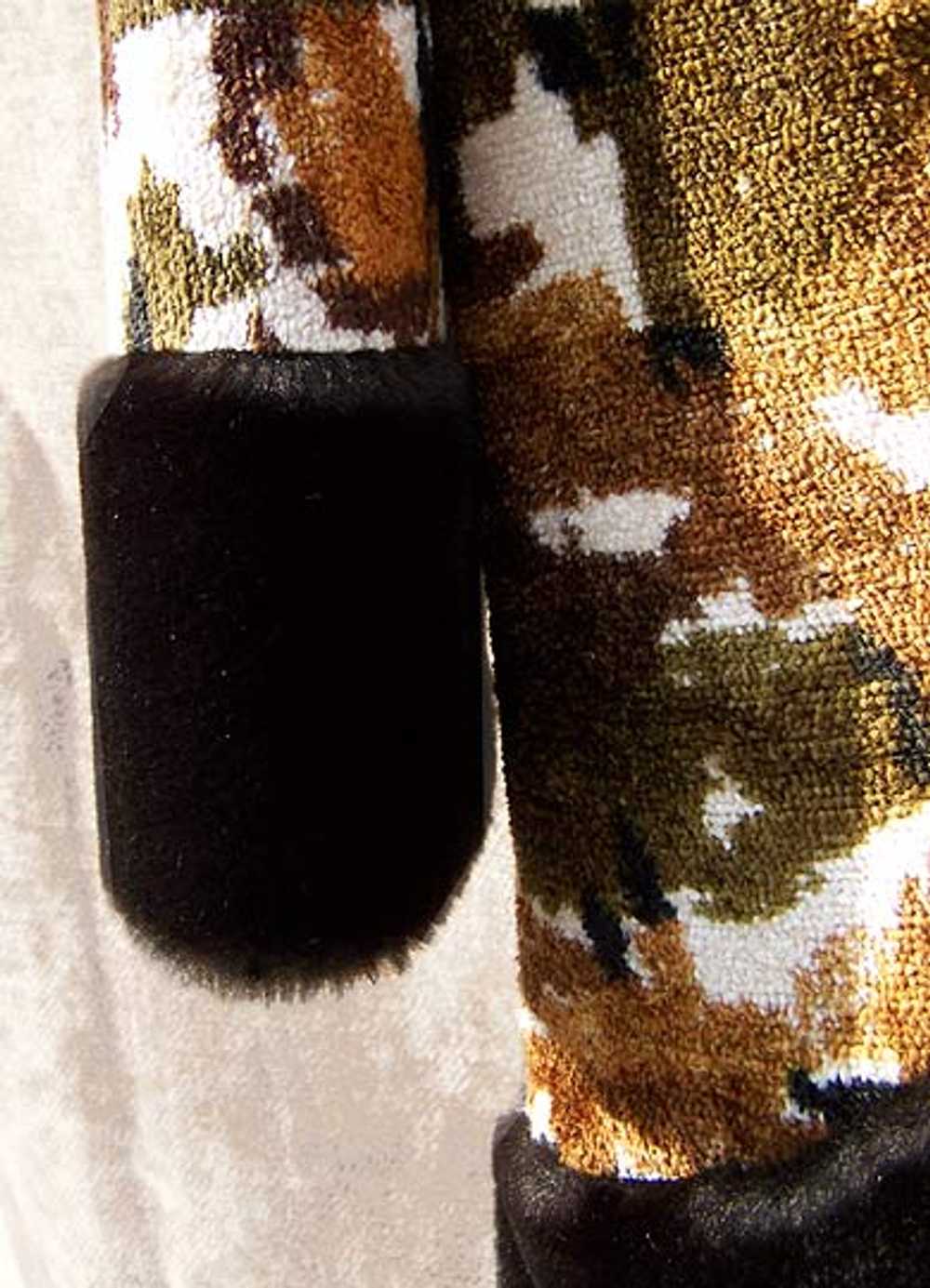 Tapestry carpet coat - image 2