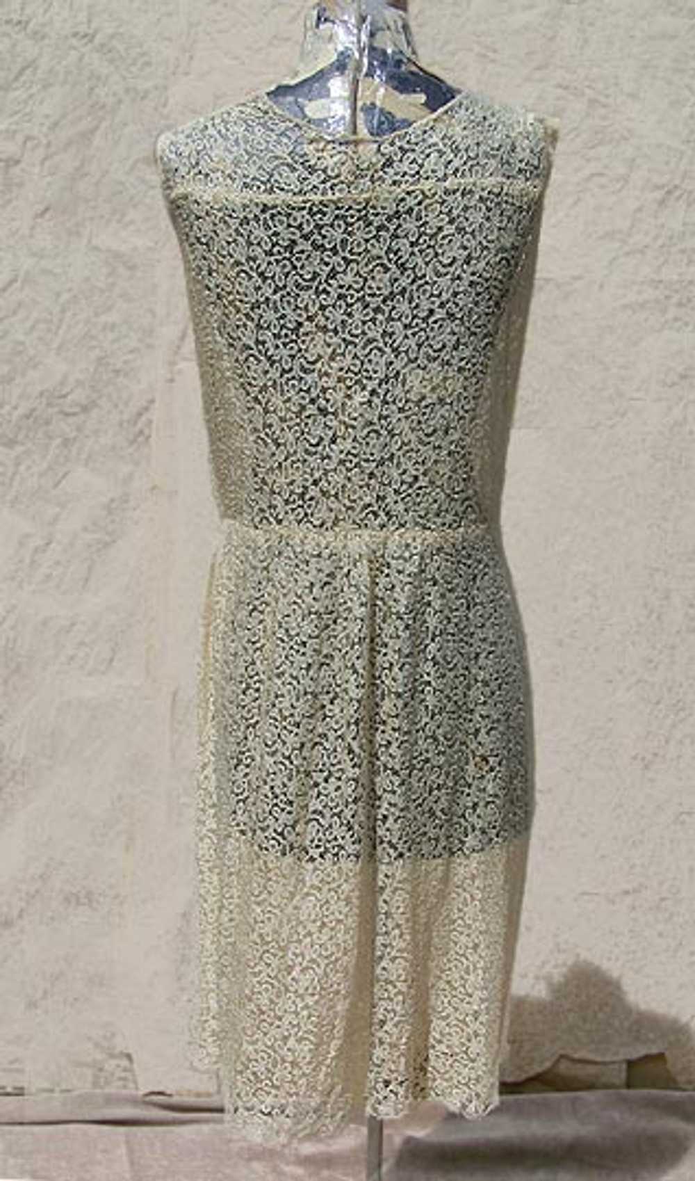 Gold lace flapper dress - image 7