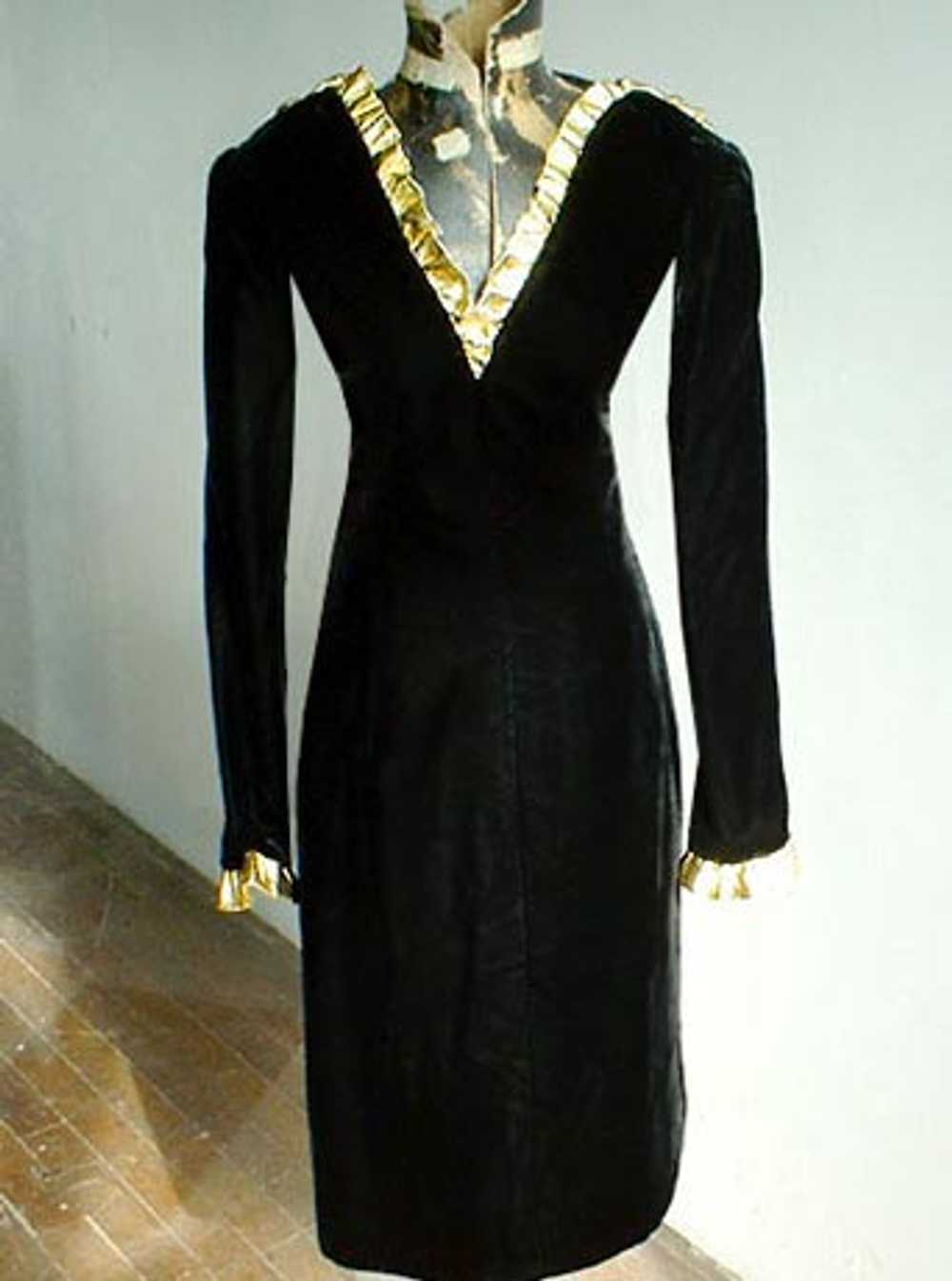 Givenchy snakeskin velvet dress - image 4