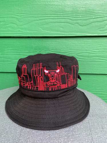 NBA × New Era Official Chicago Bulls Bucket Hat