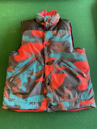 Coach Coach Puffer Camouflage Vest / Reversible