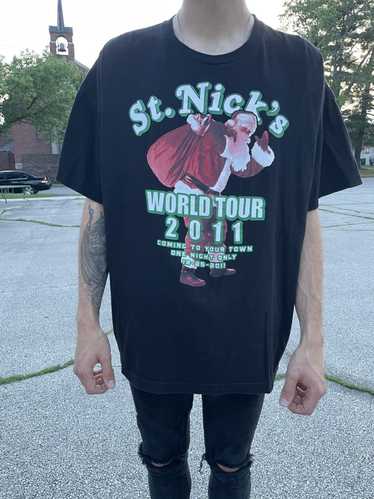 Streetwear × Vintage St. Nick’s World Tour tee