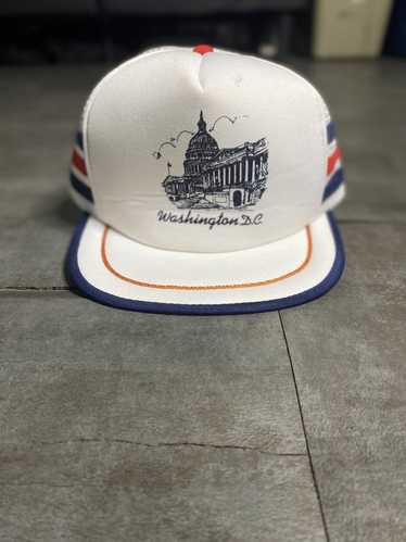 Vintage Vintage 80’s Washington DC trucker hat.