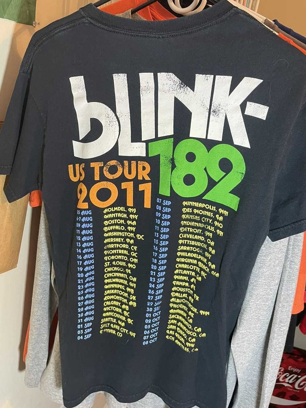 Band Tees 2011 Blink 182 all over print band tee … - image 2
