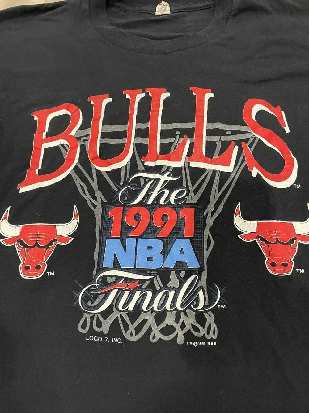 Logo 7 Vintage 1991 Chicago Bulls NBA Finals - image 4