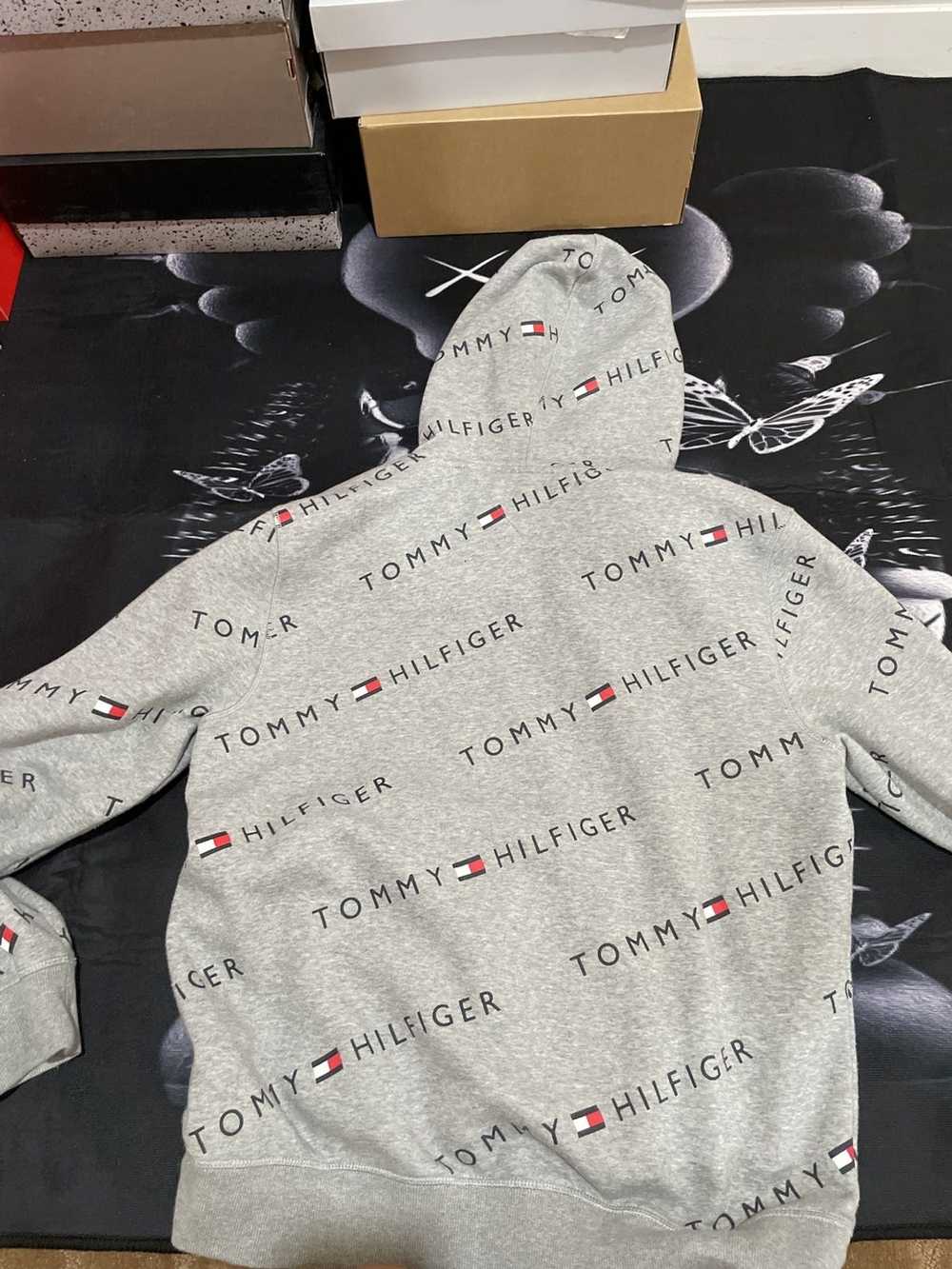 Tommy Hilfiger Grey tommy Hilfiger with design pr… - image 2