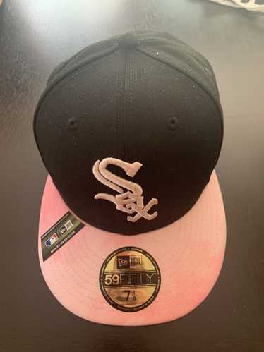 CHICAGO WHITE SOX BLACKOUT CLASSIC NEW ERA 59FIFTY FITTED HAT CAP -  ShopperBoard