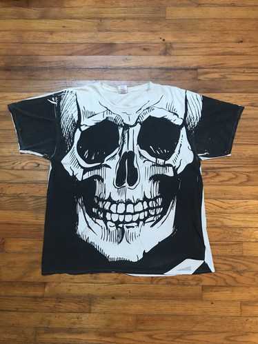 Grim Philly Tee Shirt - Skull and Roses Design