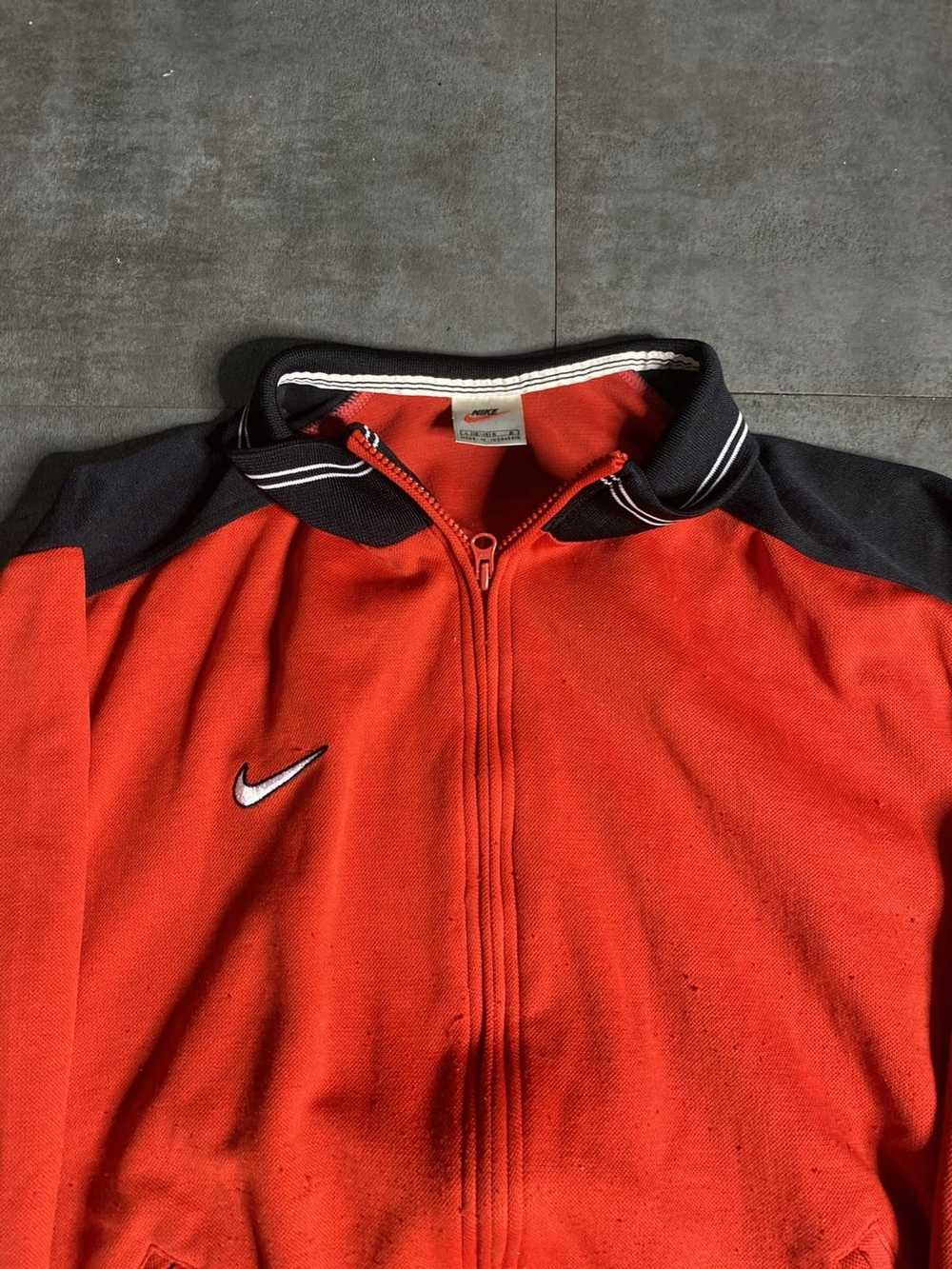 Nike × Vintage Vintage 90’s Nike jacket. - image 2