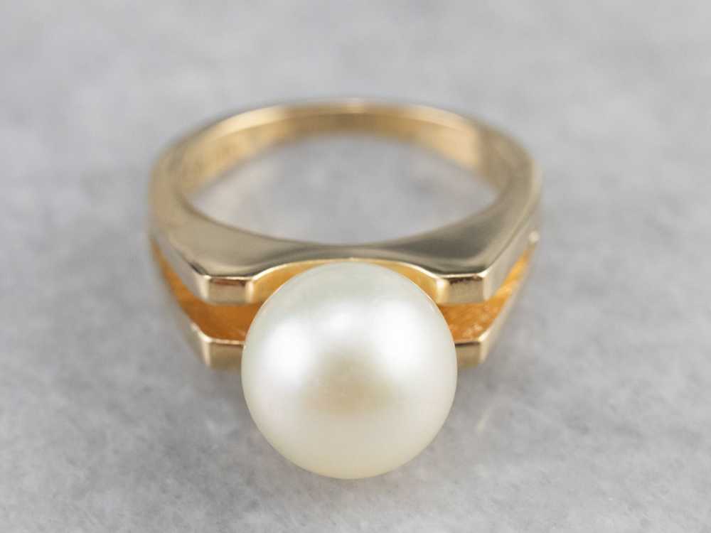 Sleek Vintage Pearl Solitaire Ring - image 2