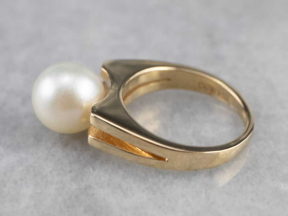 Sleek Vintage Pearl Solitaire Ring - image 4
