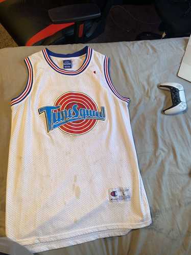 Champion Vintage 00’ Tune Squads Lola Bunny Space 