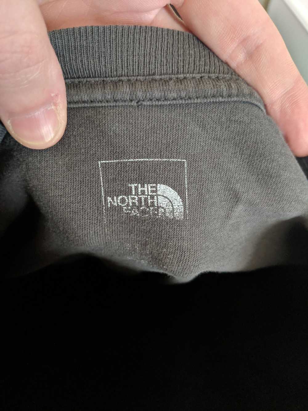 The North Face Big logo print long sleeve shirt - image 6