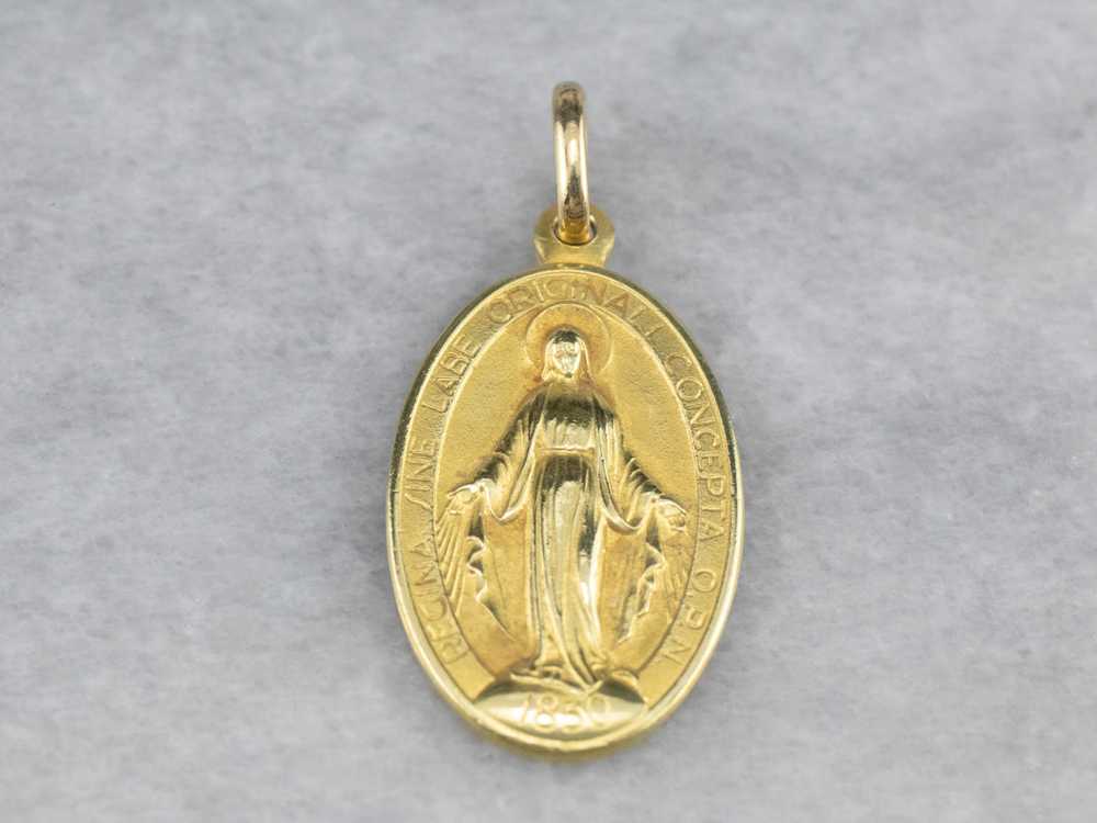 18K Gold Mary Medal Pendant - image 2