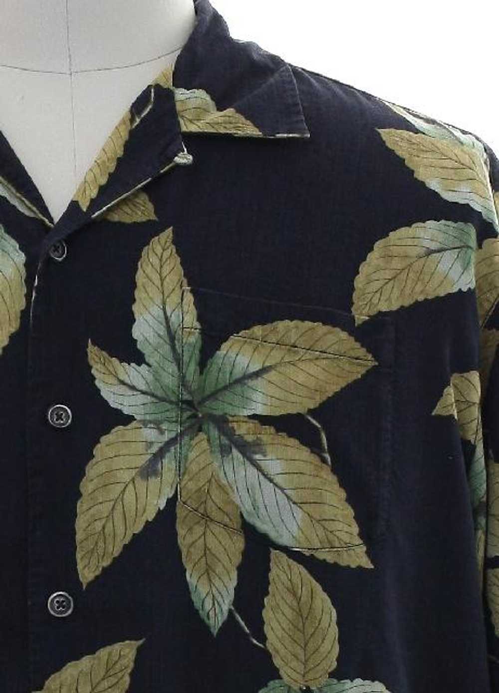 1990's Tommy Bahama Mens Silk Hawaiian Shirt - image 2