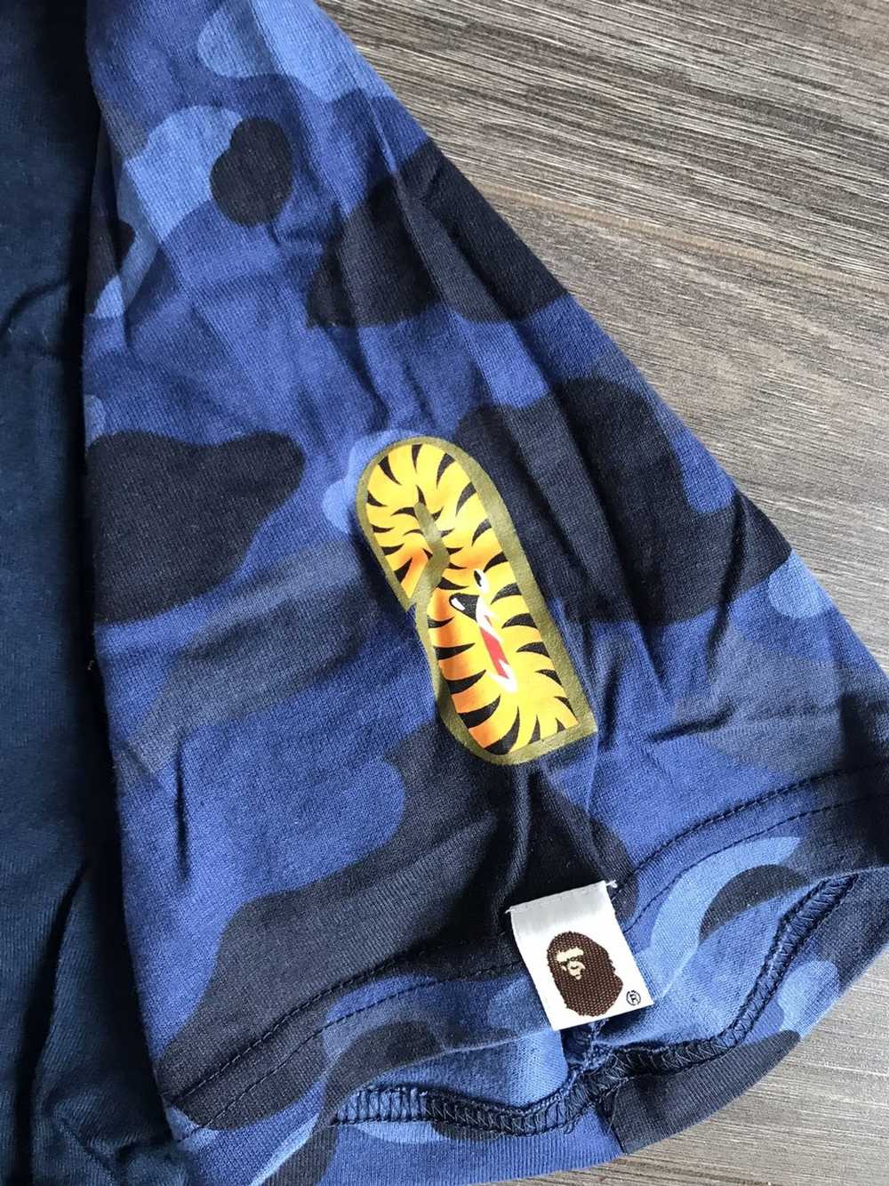 Bape Bape shark logo camo - image 3