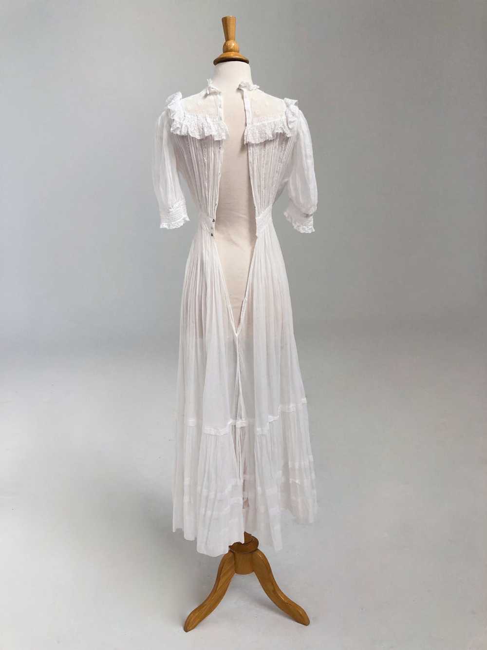 Victorian White Cotton Dress - image 3