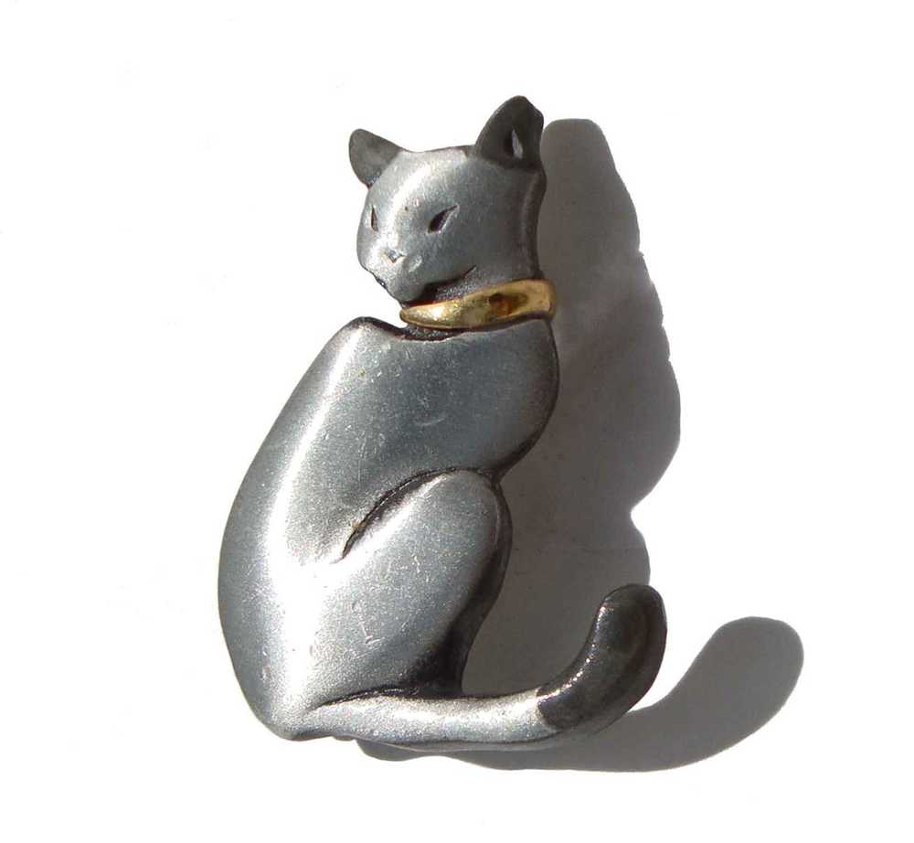 Vintage Siamese Cat Brooch Pewter Pin - Mark Shie… - image 1
