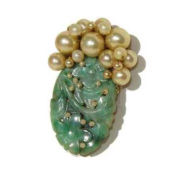 Vintage 30s Jade Brooch Carved Jadeite Pearls Pin - image 1