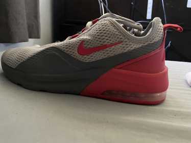 Nike Nike air max motion 2 grey university red - image 1