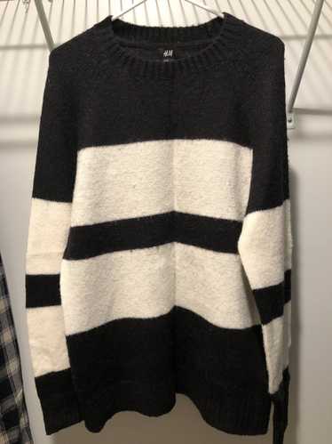 H&M H&M Black and White Sweater