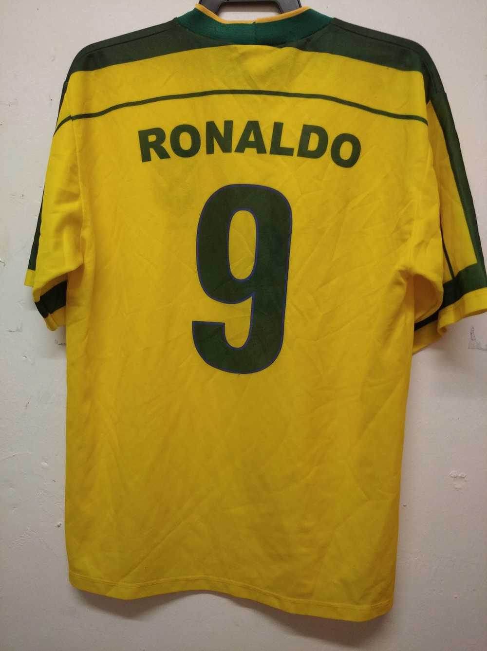 Soccer Jersey × Vintage Vintage Brasil Ronaldo 9 … - image 2