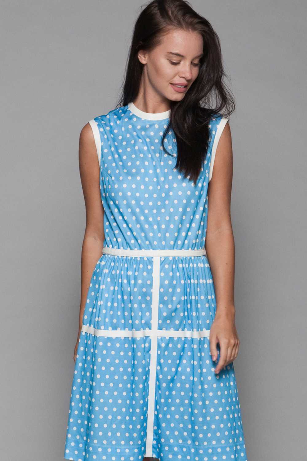 polka dot dress blue white sleeveless vintage 70s… - image 4