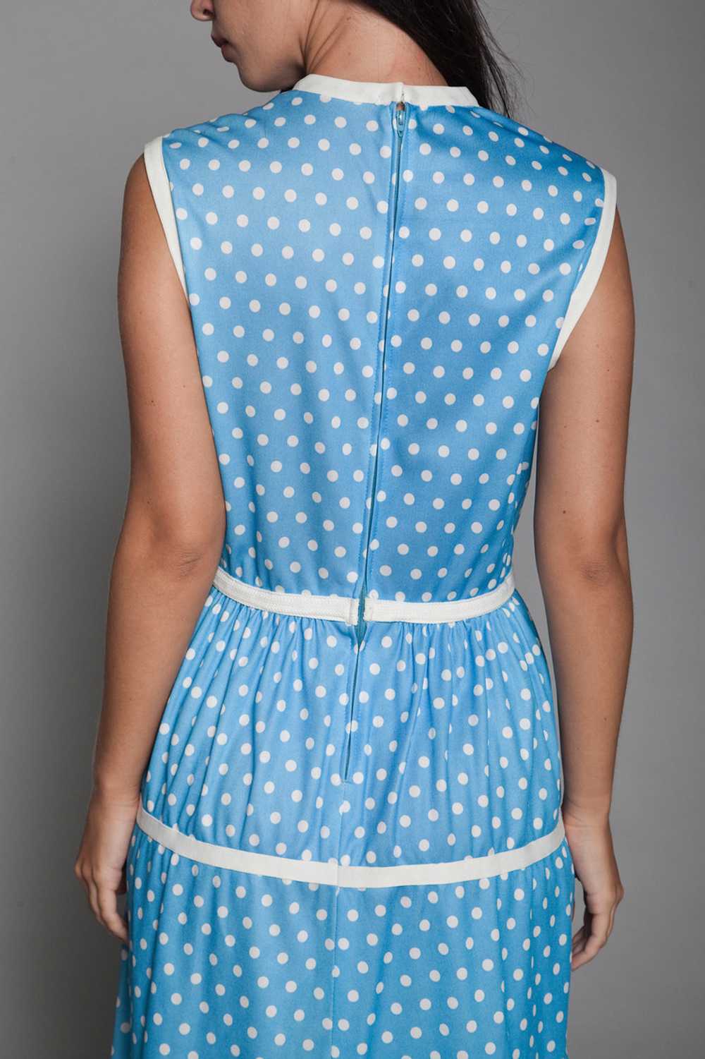 polka dot dress blue white sleeveless vintage 70s… - image 9
