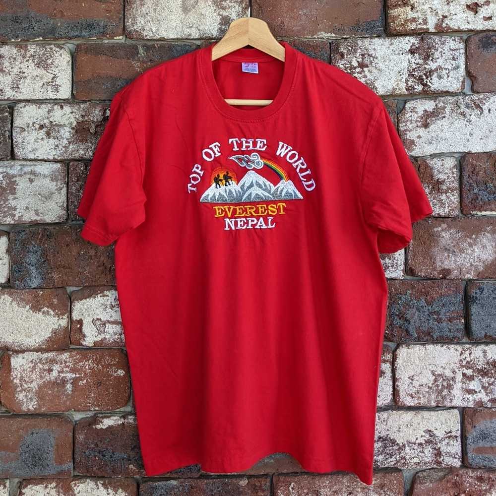 Vintage Vintage Mt. Everest Nepal t-shirt - image 1