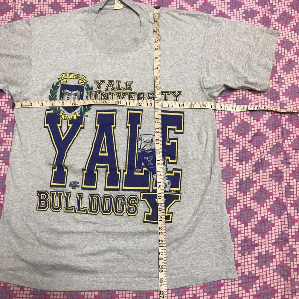 Vintage Vintage Yale University Bulldogs T Shirt - image 9