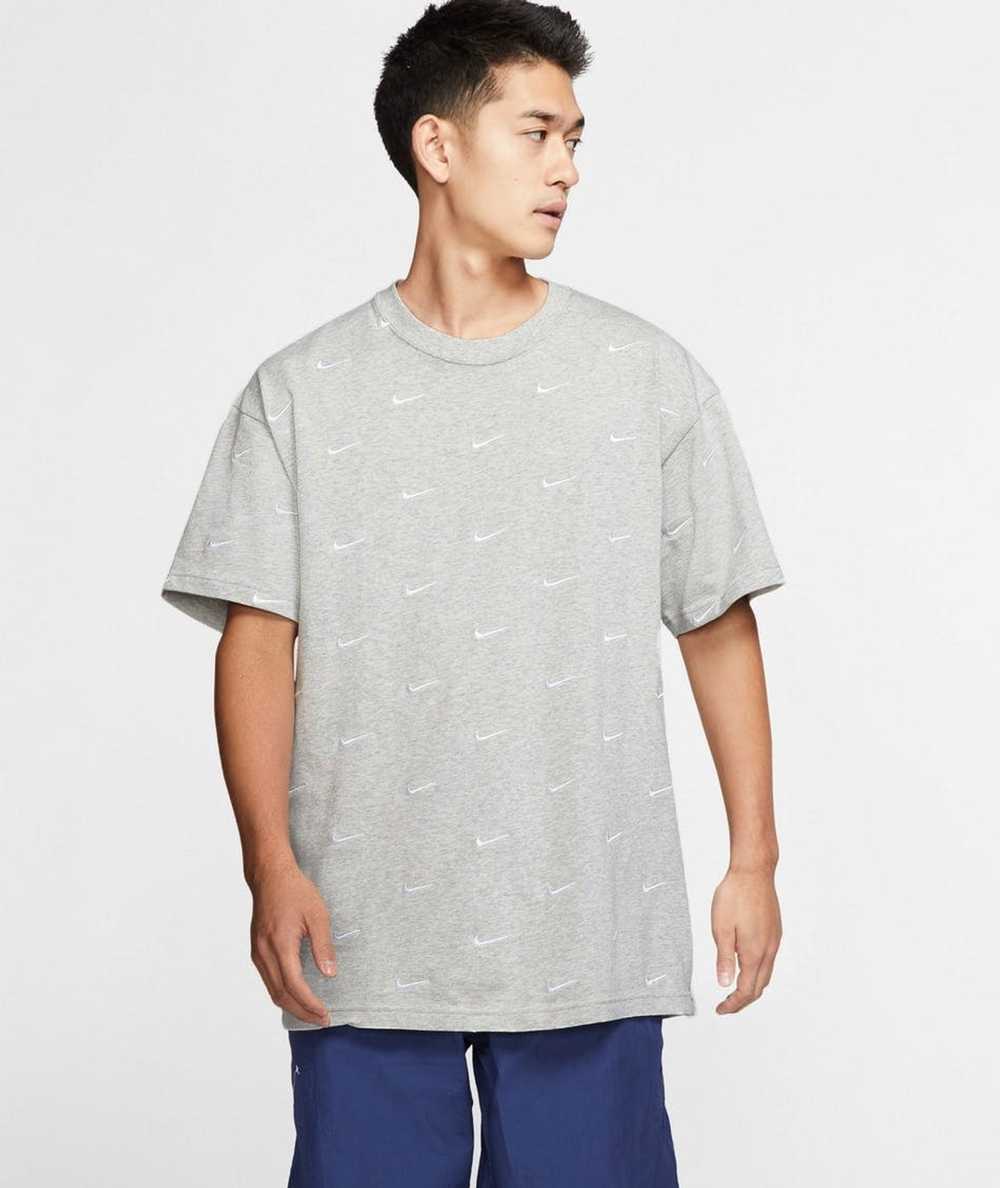 Nikelab aop outlet swoosh stripe crew