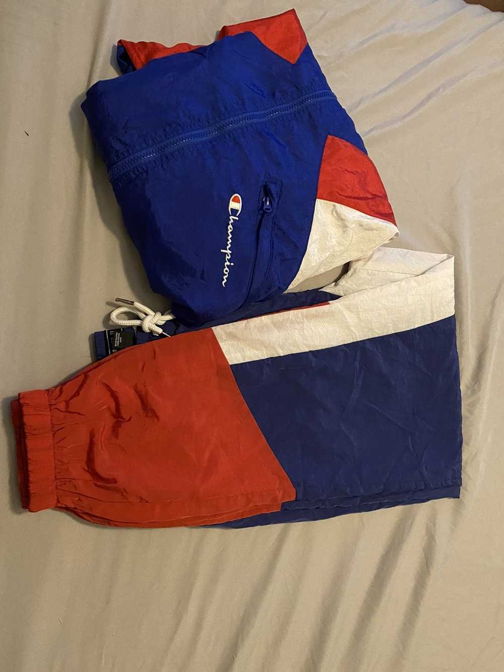 Champion Champion tracksuit windbreaker pants and… - image 5