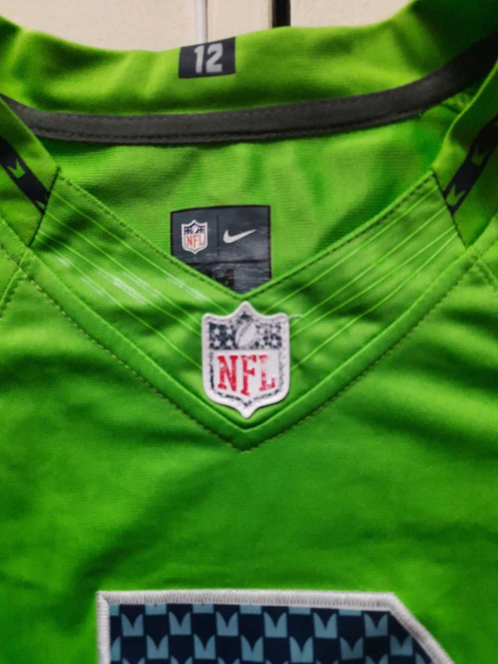 Jersey × NFL × Nike SEATTLE SEAHAWKS RUSSELL WILS… - image 7