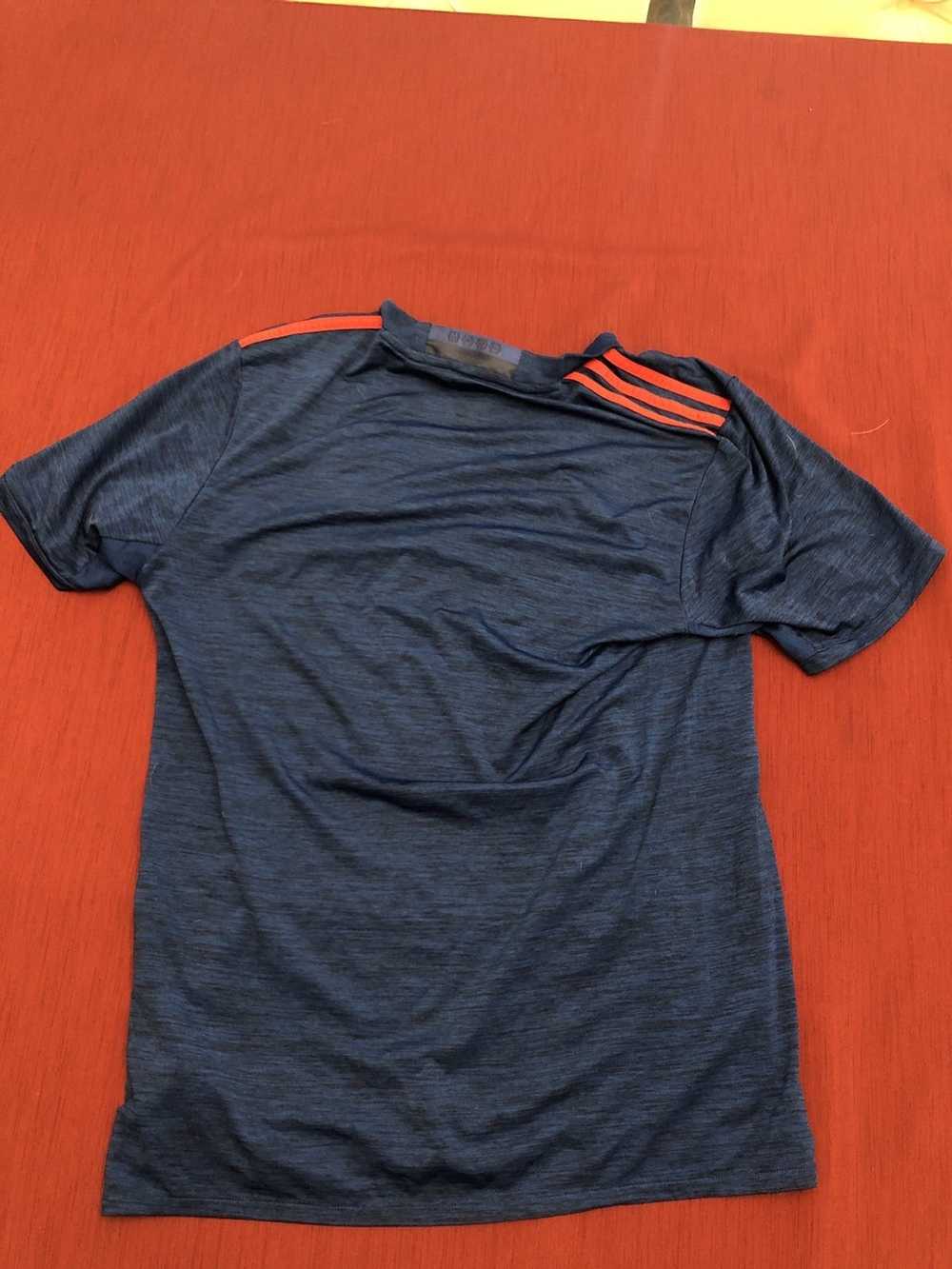 Adidas Manchester United jersey - image 2