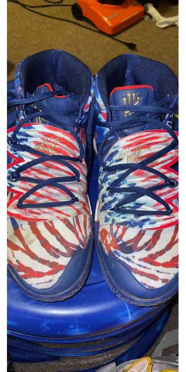 kyrie s2 mens