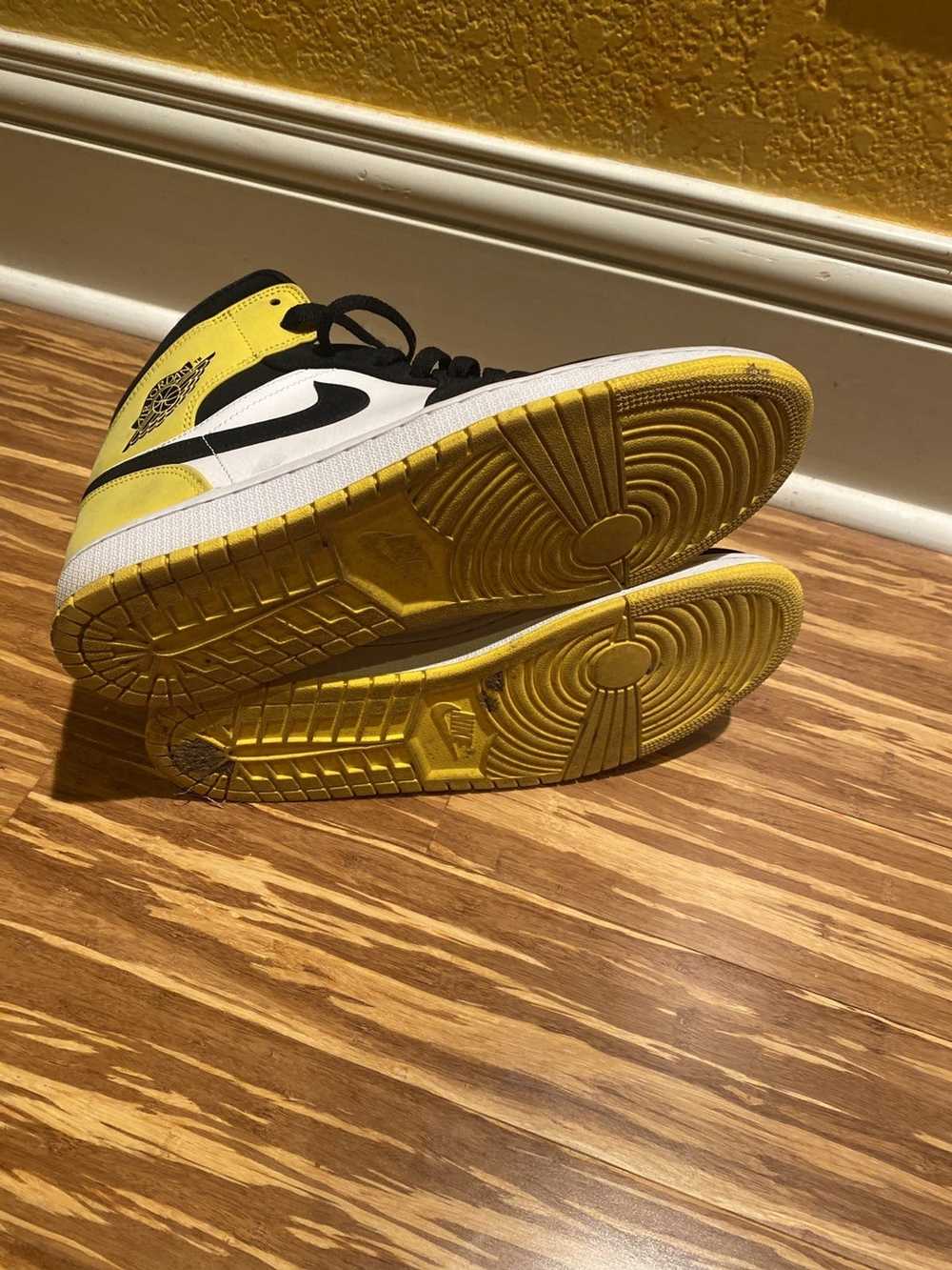 Nike Air Jordan 1 Mid SE Yellow Toe - image 5