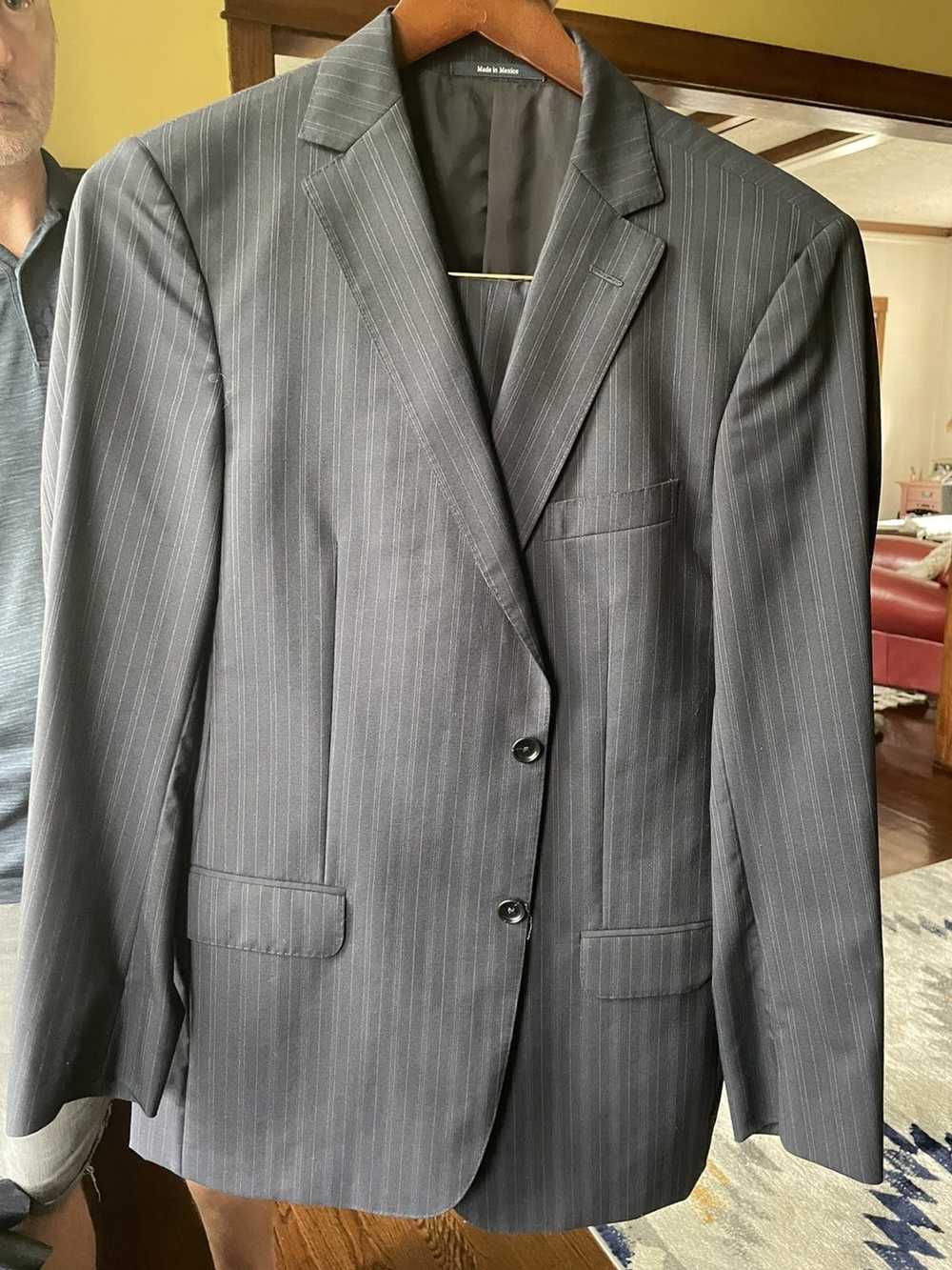 Z Zegna Zegna Navy Stripe Suit 40R 32 in waist - image 1
