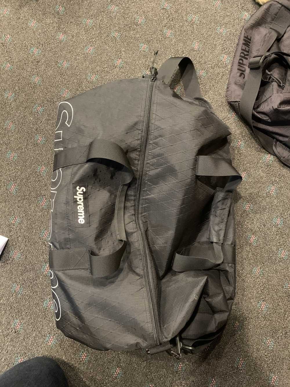 Supreme SS FW’18 Duffle - image 2