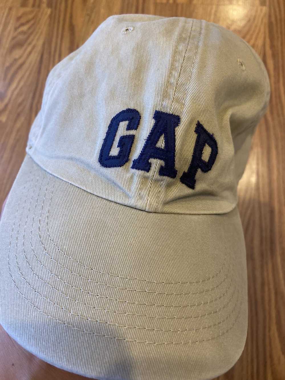 Gap Vintage gap strapback hat tan - image 1