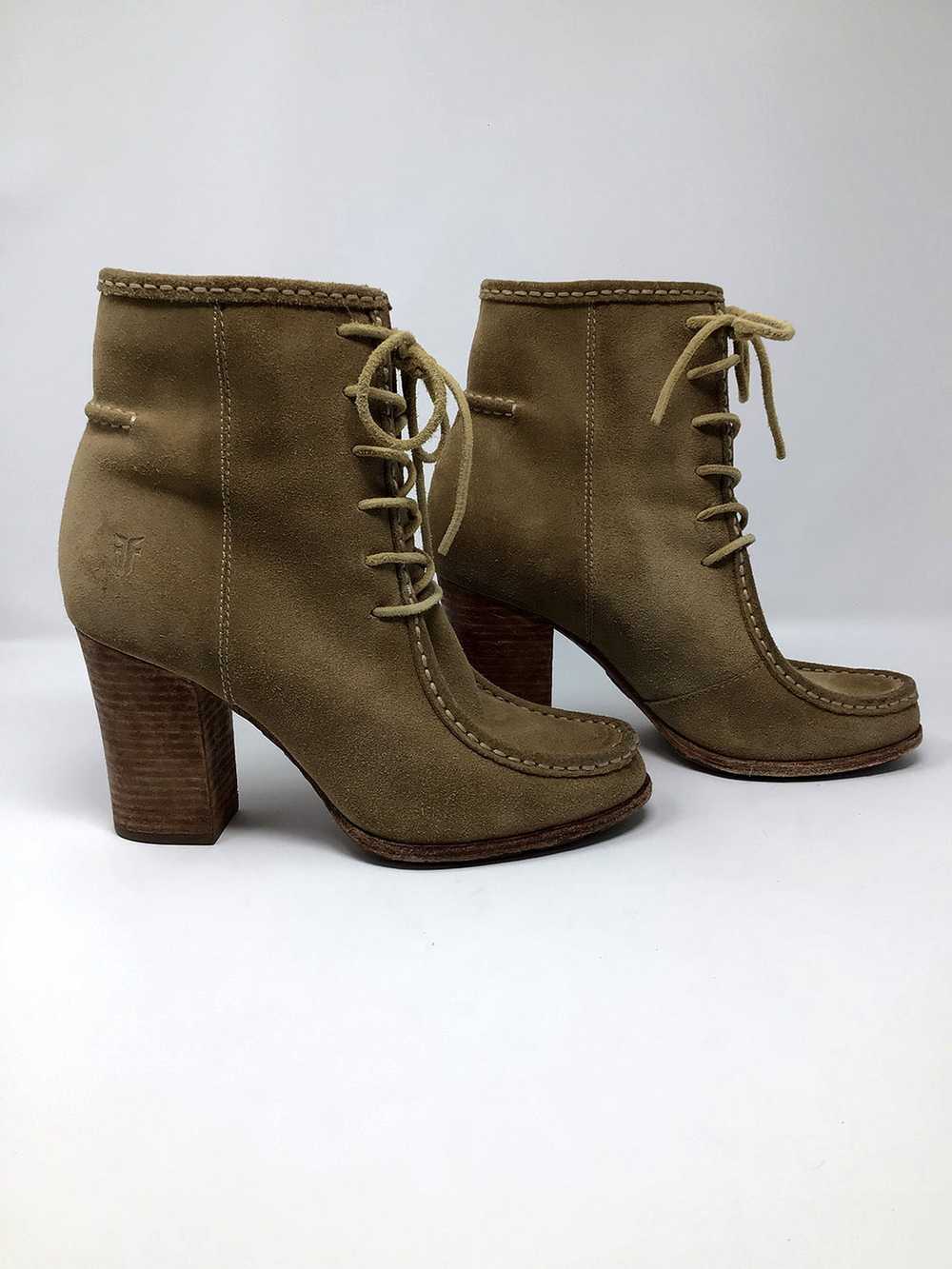 Frye Size 8.5 Light Brown Suede Ankle Boots - image 1