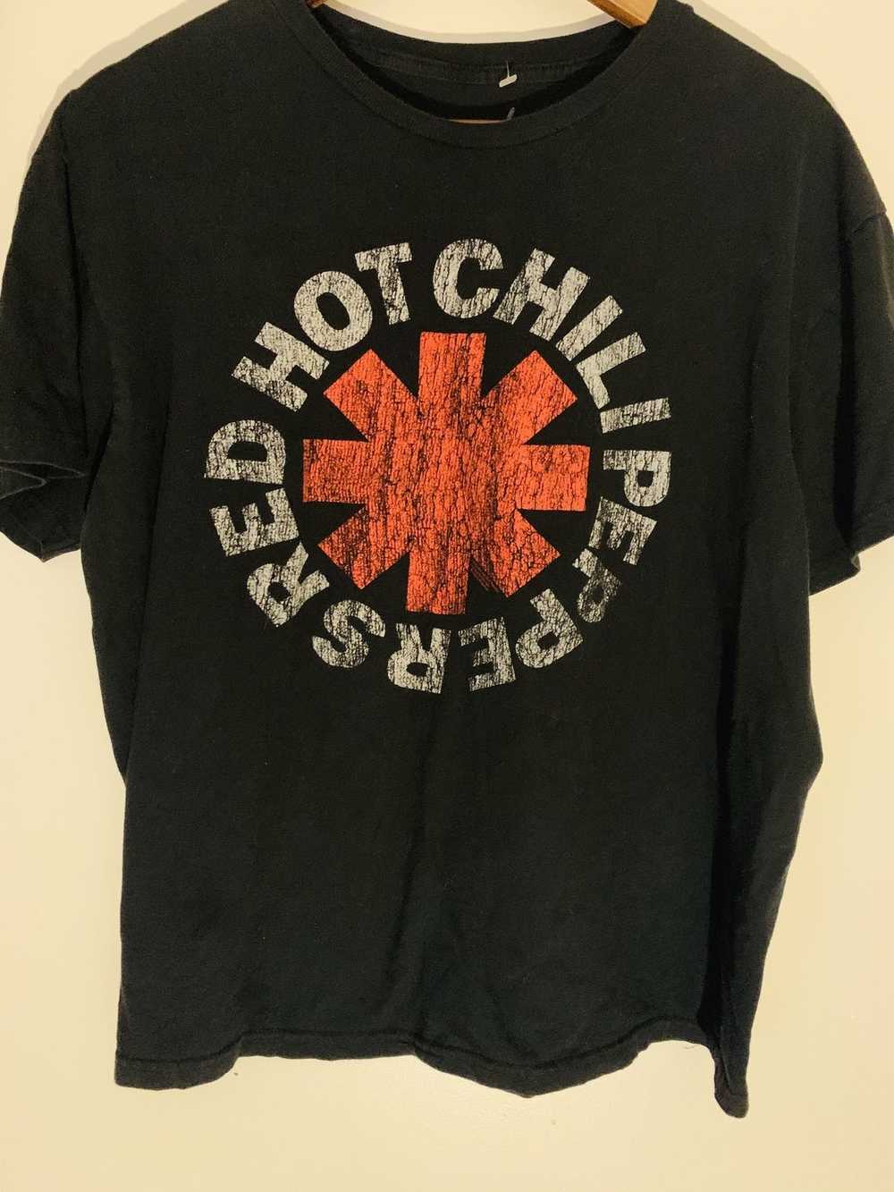 Band Tees 2009 Red Hot Chili Peppers Tee - image 1