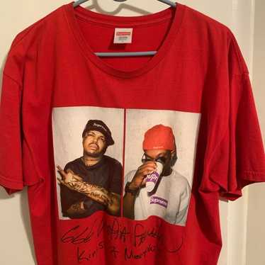 Red Supreme T-shirt Large