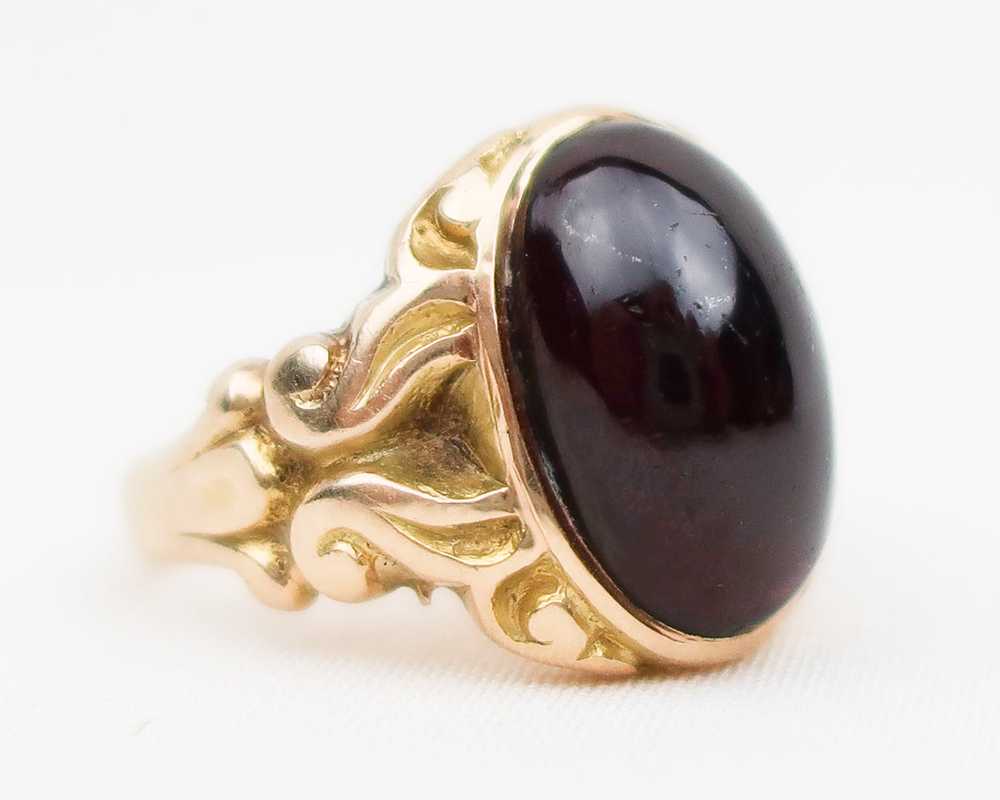 Victorian Garnet Cabochon Ring - image 1