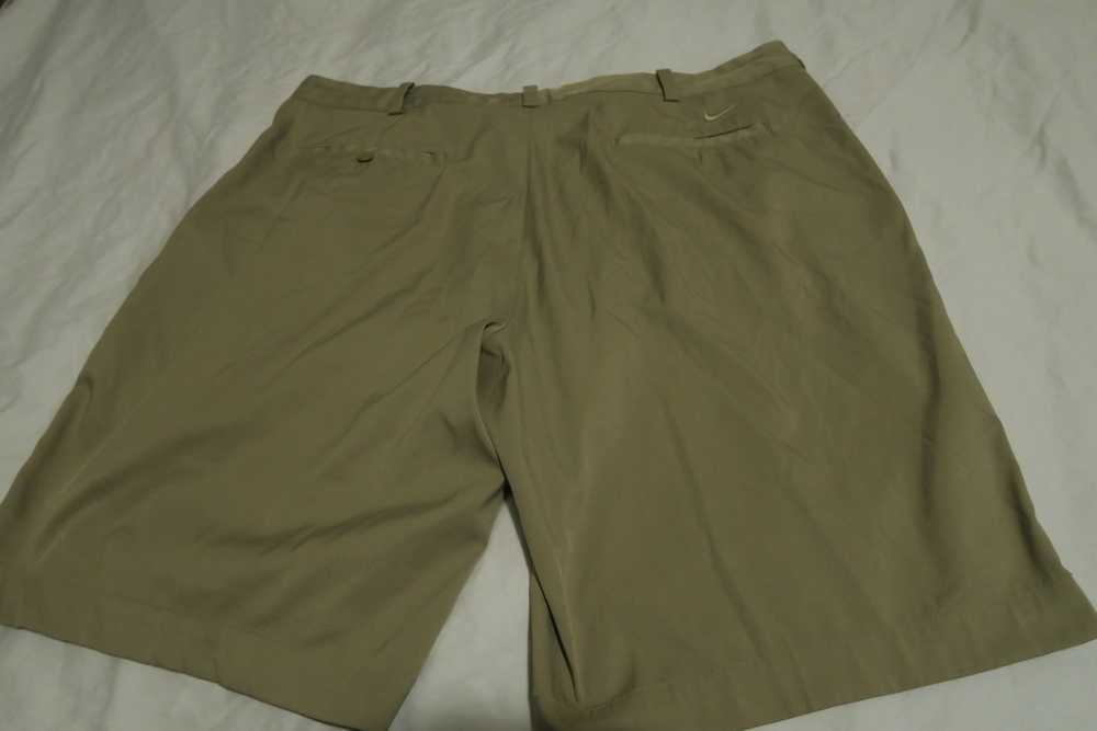 Nike Nike Golf Dri-Fit Flat Front Tech Shorts 330… - image 7