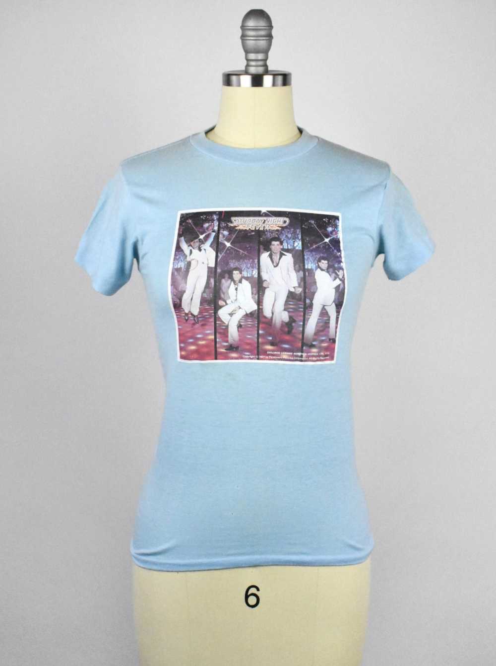 1977 John Travolta Saturday Night Fever T-shirt - image 1