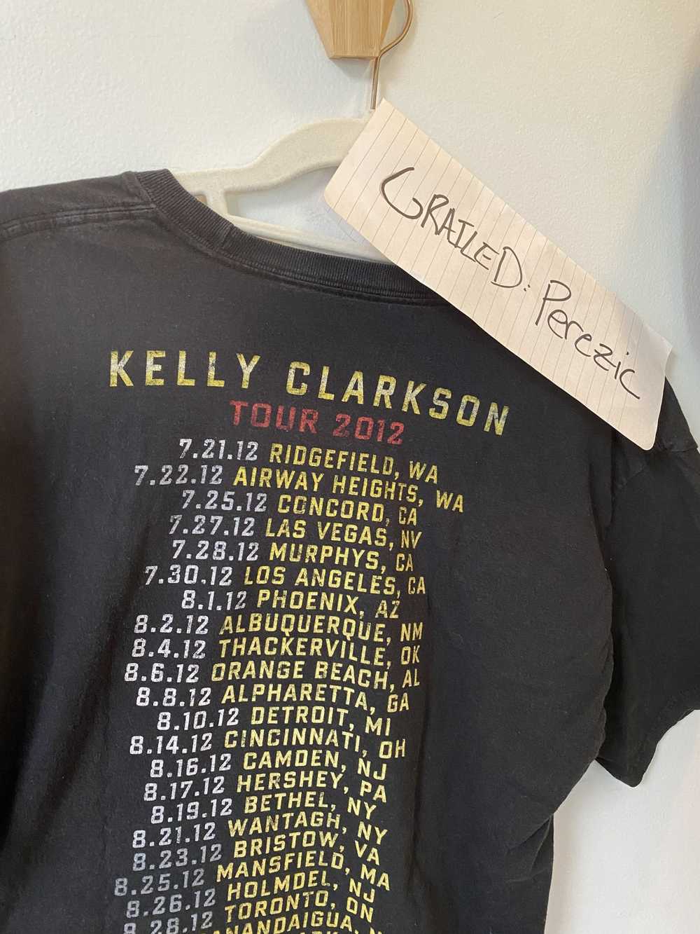 Vintage Kelly Clarkson Tour Shirt - image 2