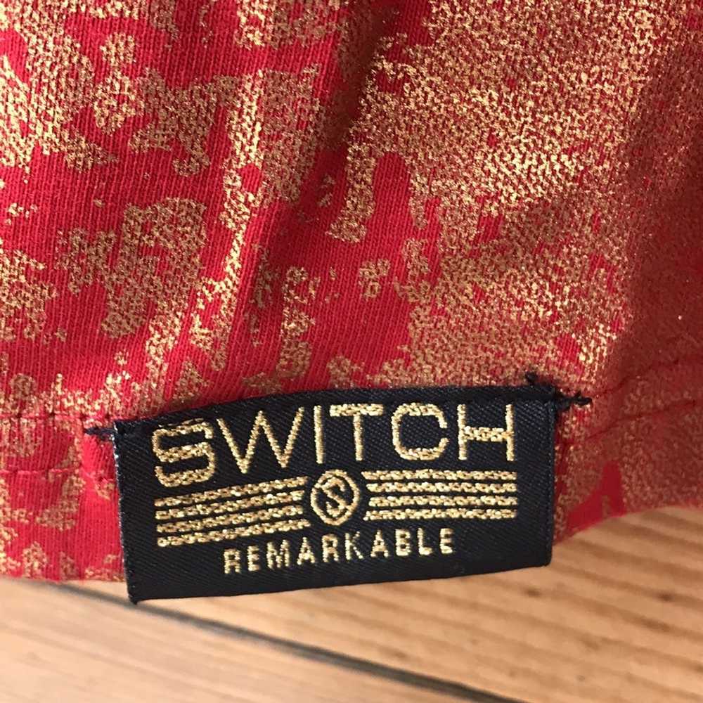 Other × Streetwear Switch Remarkable Gold on Red … - image 5